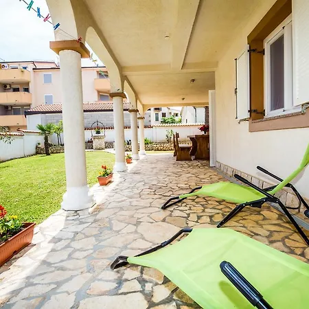 Carolina Apartamento Ližnjan